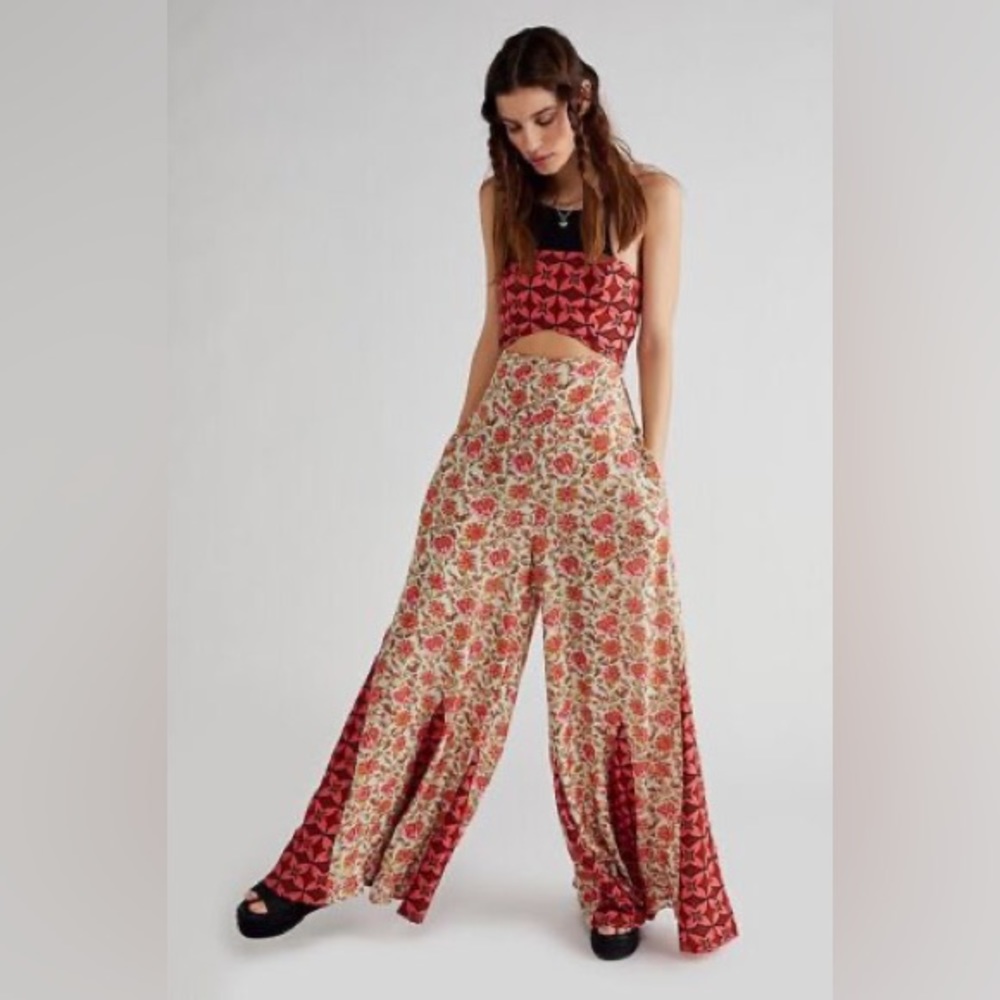 Free People Juliet Jumpsuit in Wine / Bord NEW - Picture 2 of 5